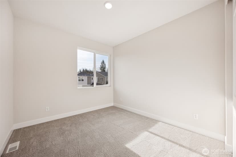 Property photo for 4623 85th Avenue NE #29, Marysville photo 17