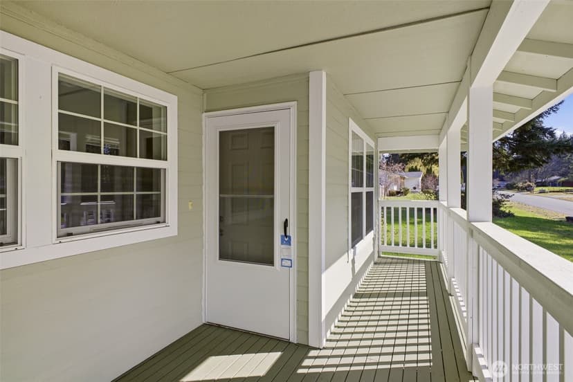 Property photo for 13405 105th Avenue NW, Gig Harbor photo 4