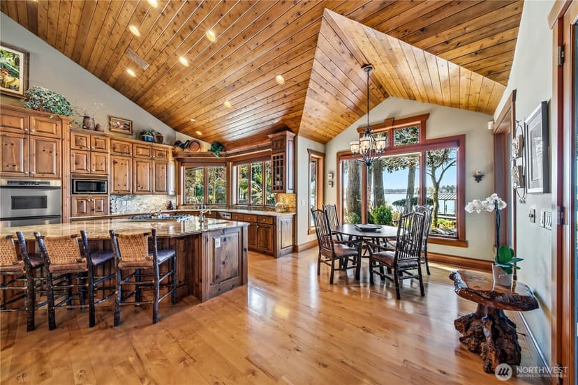 Property photo for 21102 Snag Island Drive E, Lake Tapps photo 13