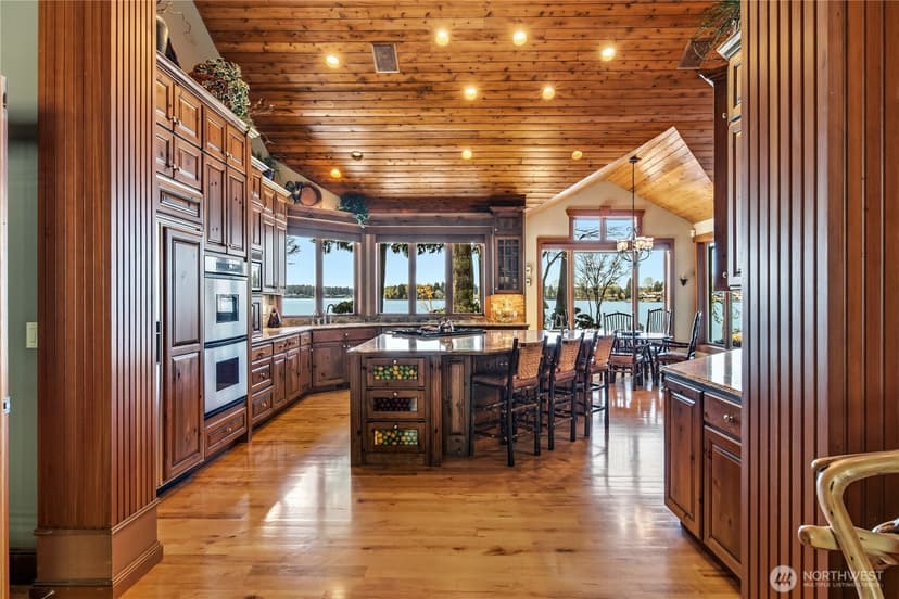 Property photo for 21102 Snag Island Drive E, Lake Tapps photo 15