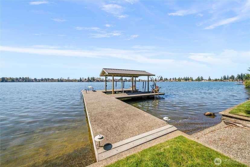 Property photo for 21102 Snag Island Drive E, Lake Tapps photo 36