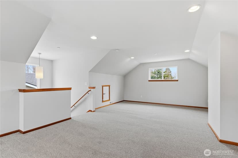 Property photo for 2906 S 135th Street, Tukwila photo 22