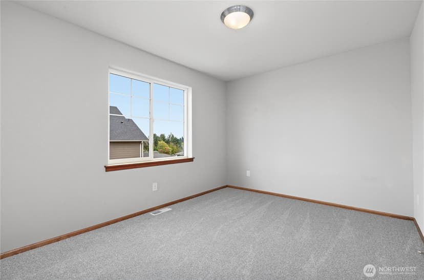 Property photo for 2906 S 135th Street, Tukwila photo 18