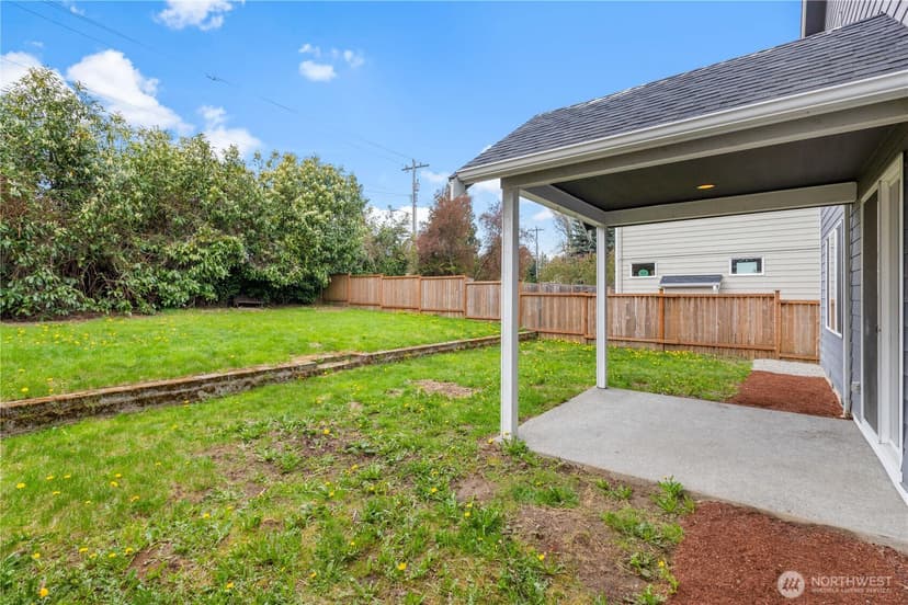 Property photo for 2906 S 135th Street, Tukwila photo 30