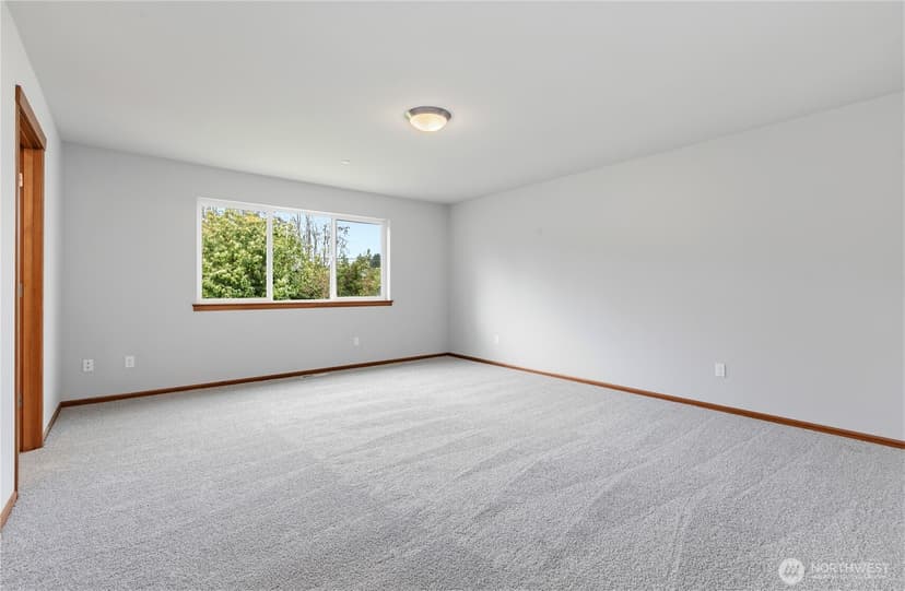 Property photo for 2906 S 135th Street, Tukwila photo 13