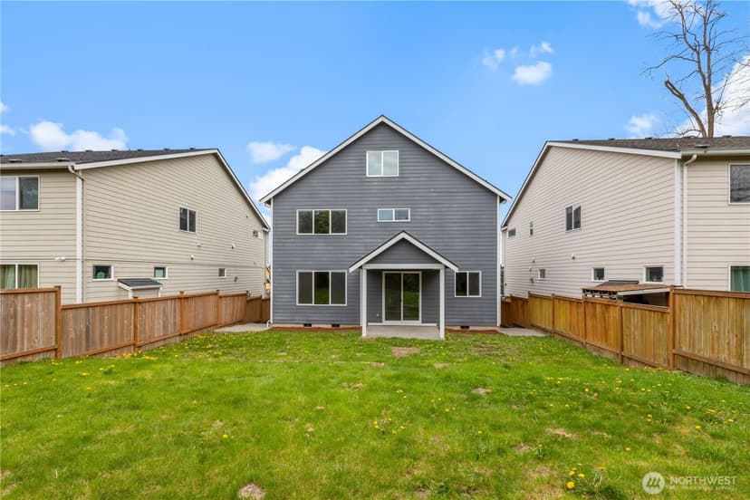 Property photo for 2906 S 135th Street, Tukwila photo 28
