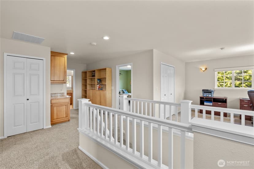 Property photo for 511 E Chance A La Mer NE, Ocean Shores photo 11