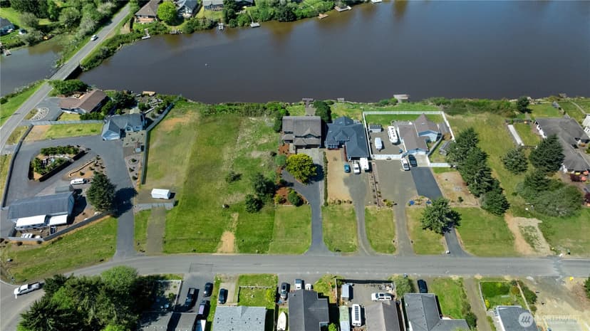 Property photo for 511 E Chance A La Mer NE, Ocean Shores photo 36