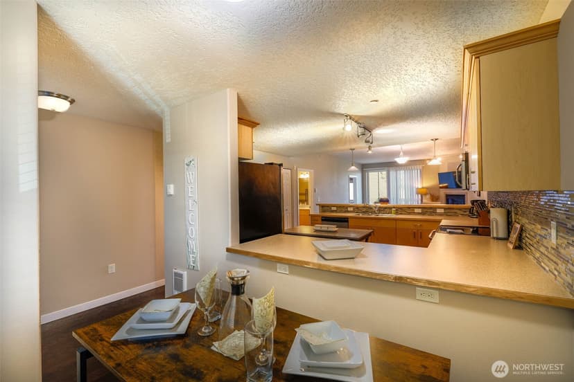 Property photo for 262 Oyhut Bay Boulevard SW #305, Ocean Shores photo 8
