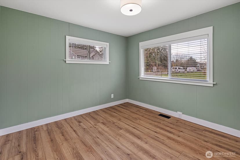 Property photo for 502 19th Street NW, Puyallup photo 17