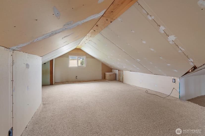 Property photo for 502 19th Street NW, Puyallup photo 24