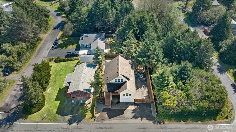 Property photo for 190 Ocean Shores Boulevard SW, Ocean Shores photo 35