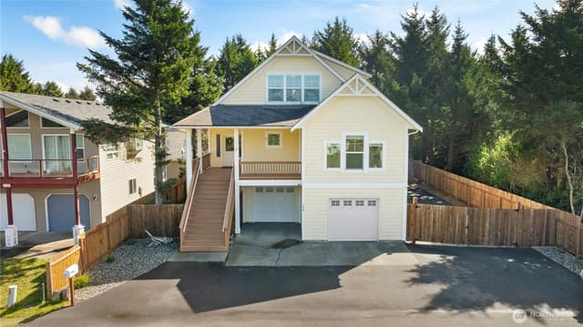 Property photo for 190 Ocean Shores Boulevard SW, Ocean Shores