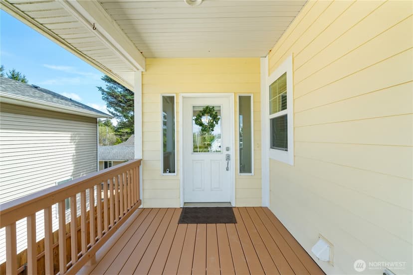 Property photo for 190 Ocean Shores Boulevard SW, Ocean Shores photo 33