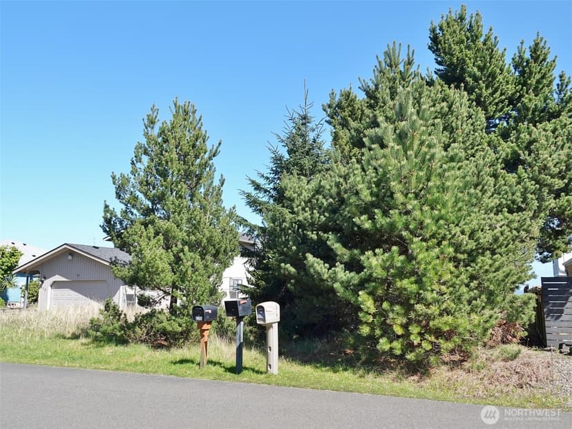 Property photo for 574 Chinook Avenue SE, Ocean Shores photo 14