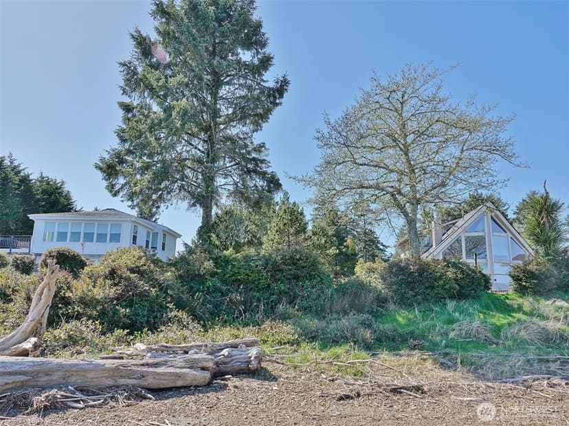 Property photo for 574 Chinook Avenue SE, Ocean Shores photo 8
