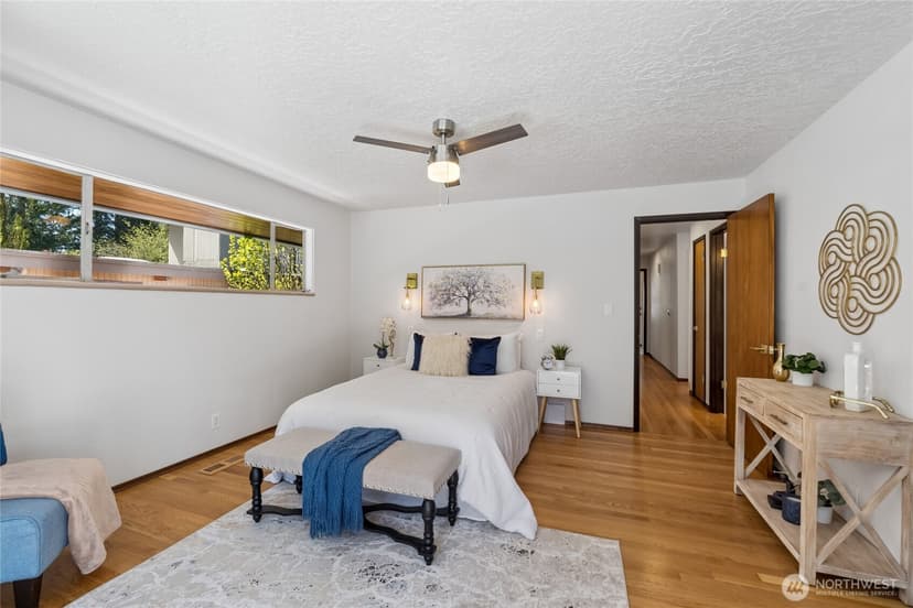 Property photo for 18832 1st Place SW, Normandy Park photo 18
