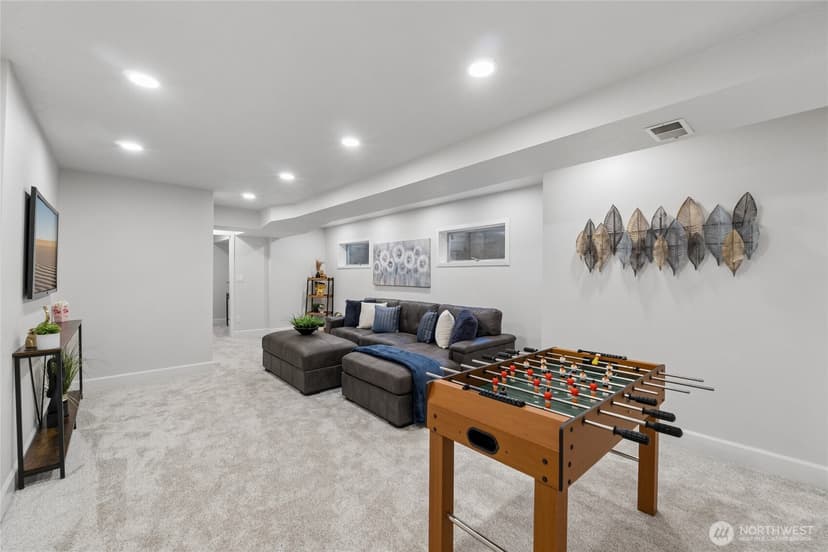 Property photo for 18832 1st Place SW, Normandy Park photo 30