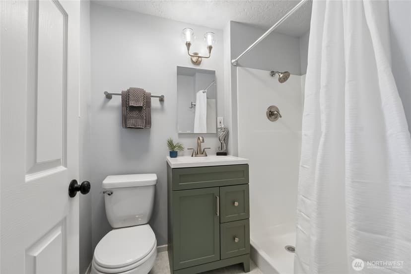 Property photo for 18832 1st Place SW, Normandy Park photo 29