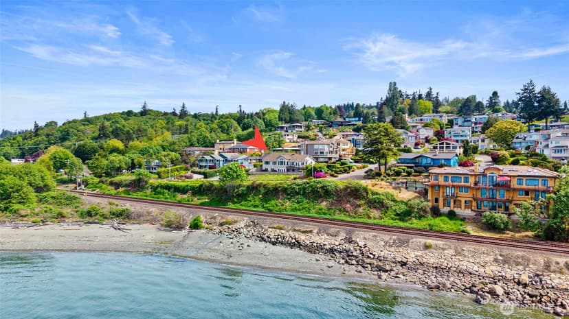 Property photo for 2650 NW 204th Street, Shoreline photo 2