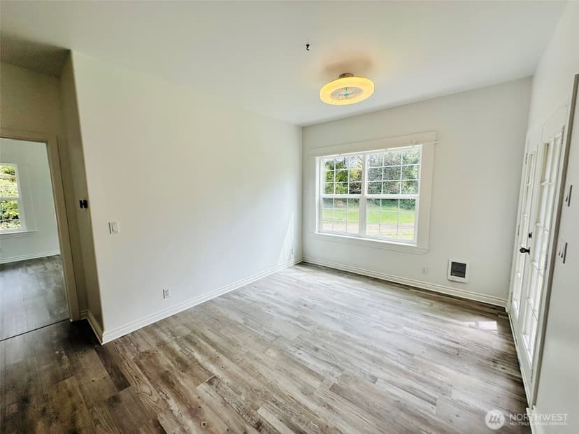 Property photo for 830 Discovery Avenue SE, Ocean Shores photo 7