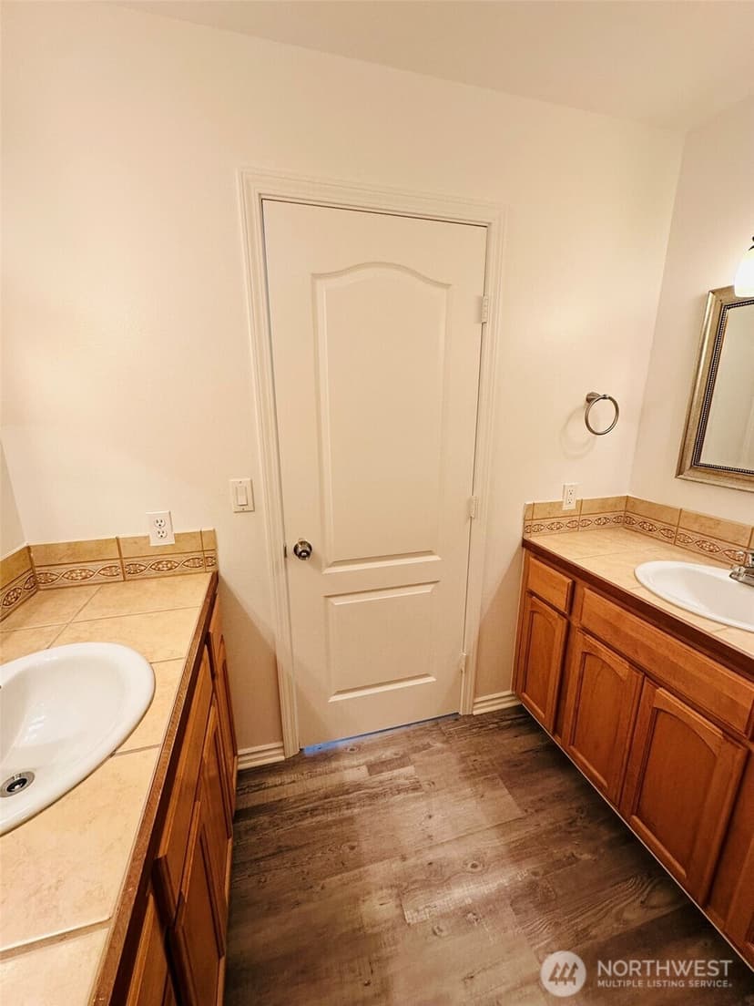 Property photo for 830 Discovery Avenue SE, Ocean Shores photo 24