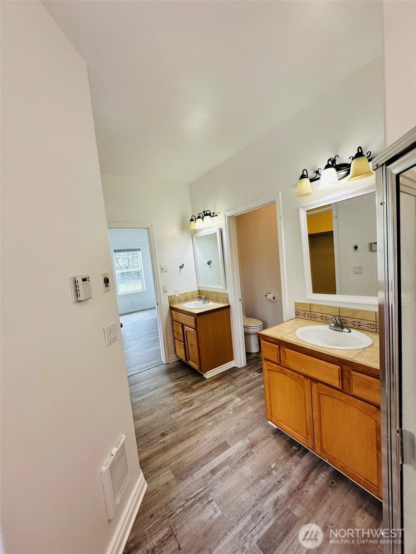 Property photo for 830 Discovery Avenue SE, Ocean Shores photo 20