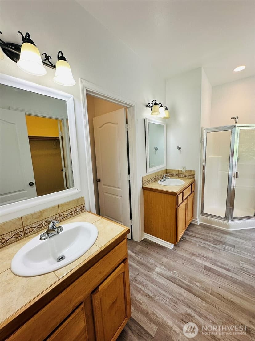 Property photo for 830 Discovery Avenue SE, Ocean Shores photo 19