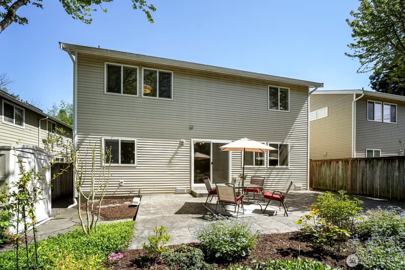 Property photo for 6551 17th Avenue SW, Seattle photo 32