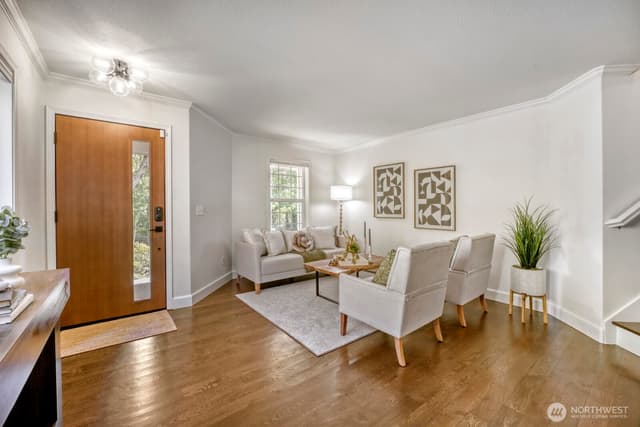 Property photo for 6551 17th Avenue SW, Seattle photo 3