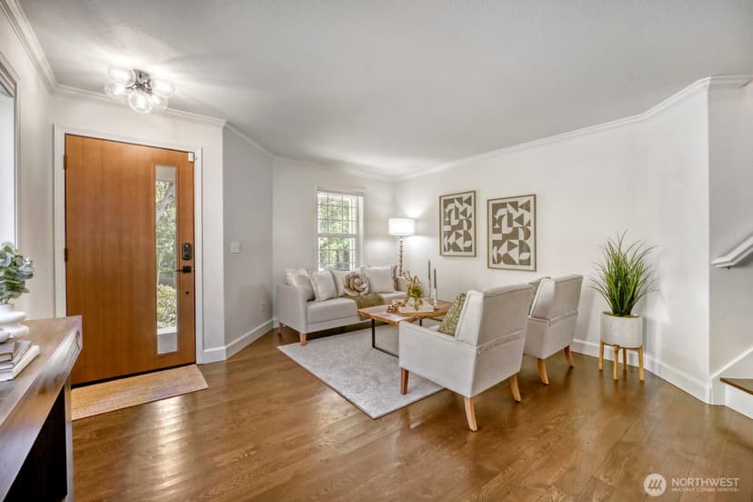 Property photo for 6551 17th Avenue SW, Seattle photo 3