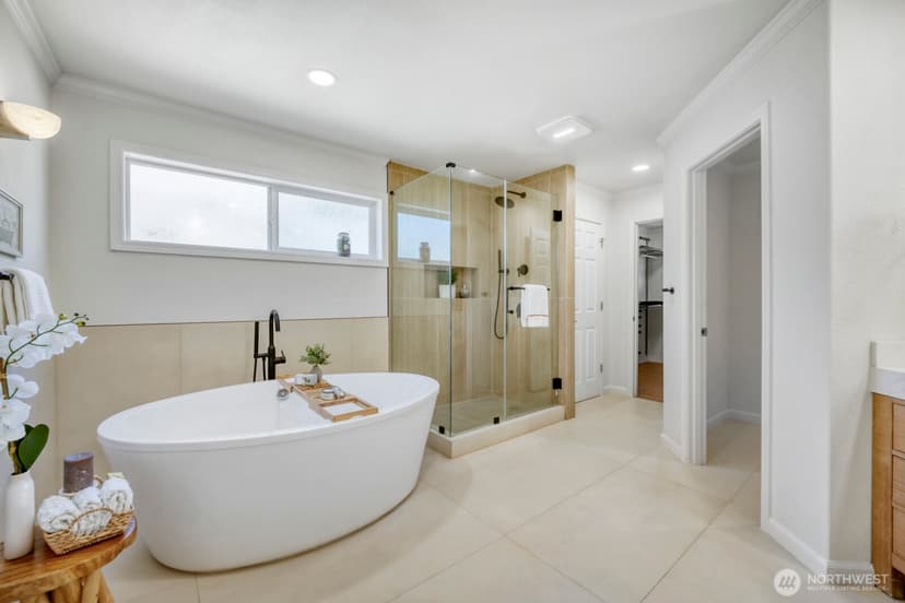 Property photo for 6551 17th Avenue SW, Seattle photo 20