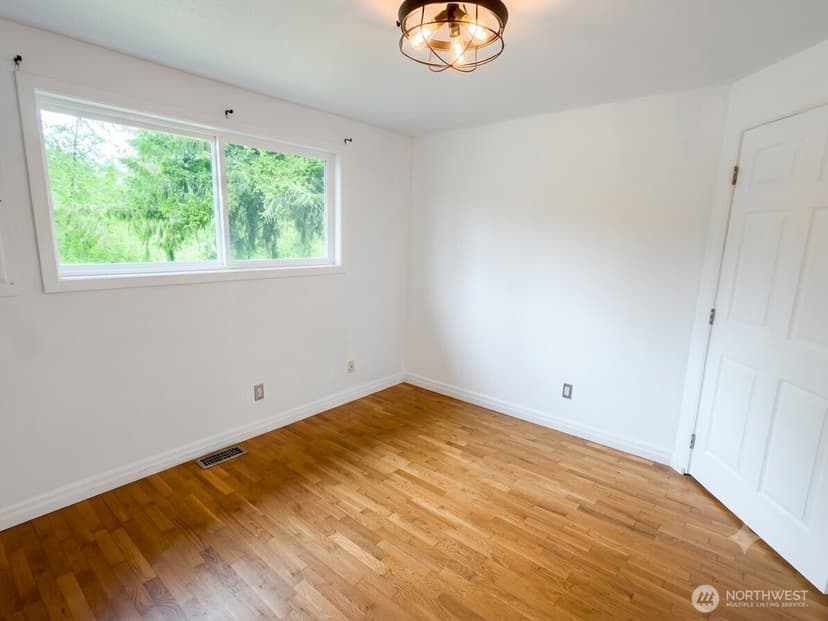 Property photo for 28601 SE 225th Street, Maple Valley photo 19