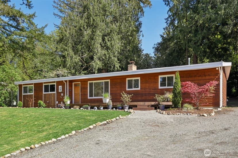 Property photo for 28601 SE 225th Street, Maple Valley photo 2