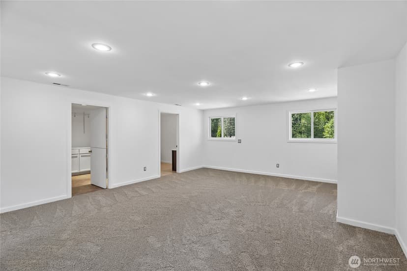 Property photo for 28601 SE 225th Street, Maple Valley photo 21