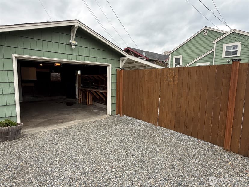 Property photo for 9 H Street SE, Auburn photo 7