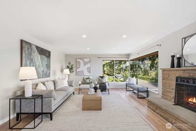 Property photo for 6303 Wilson Avenue S, Seattle photo 4