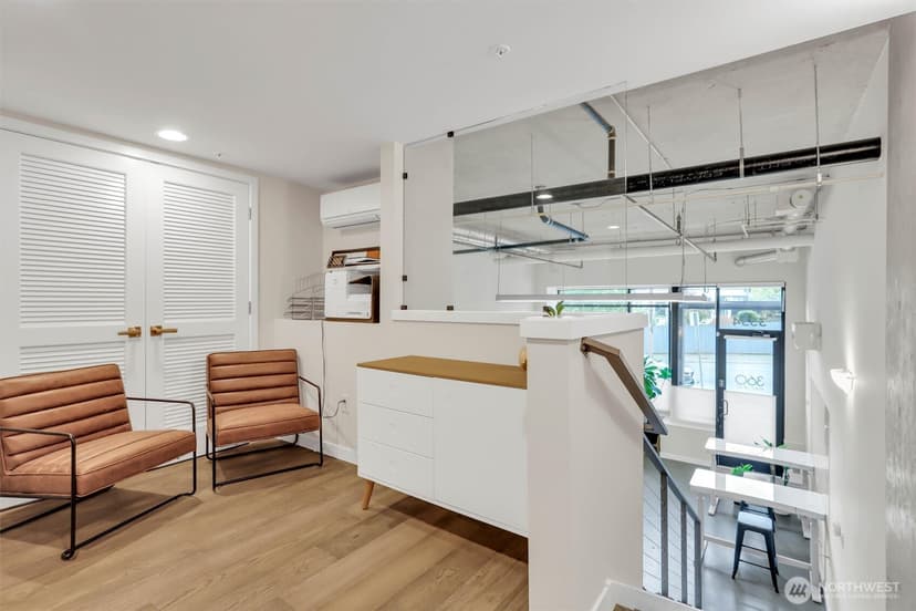 Property photo for 3334 NE 65th Street #109, Seattle photo 14