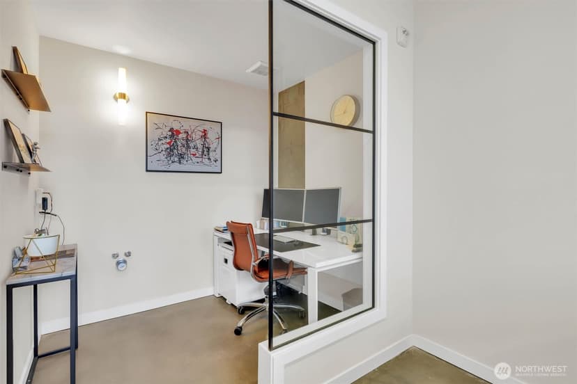 Property photo for 3334 NE 65th Street #109, Seattle photo 7