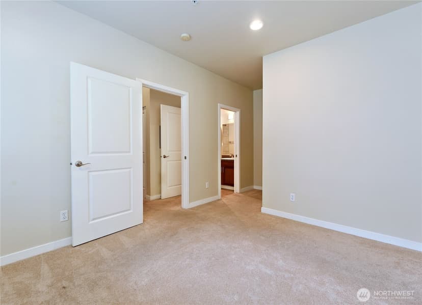 Property photo for 12012 NE 204th Place #C201, Bothell photo 22
