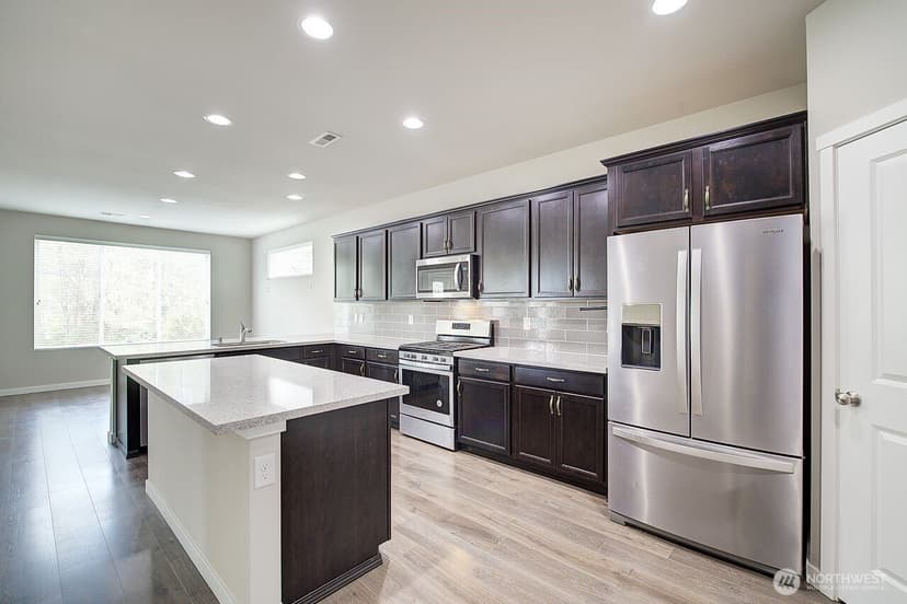 Property photo for 2520 176th Place NE, Marysville photo 4