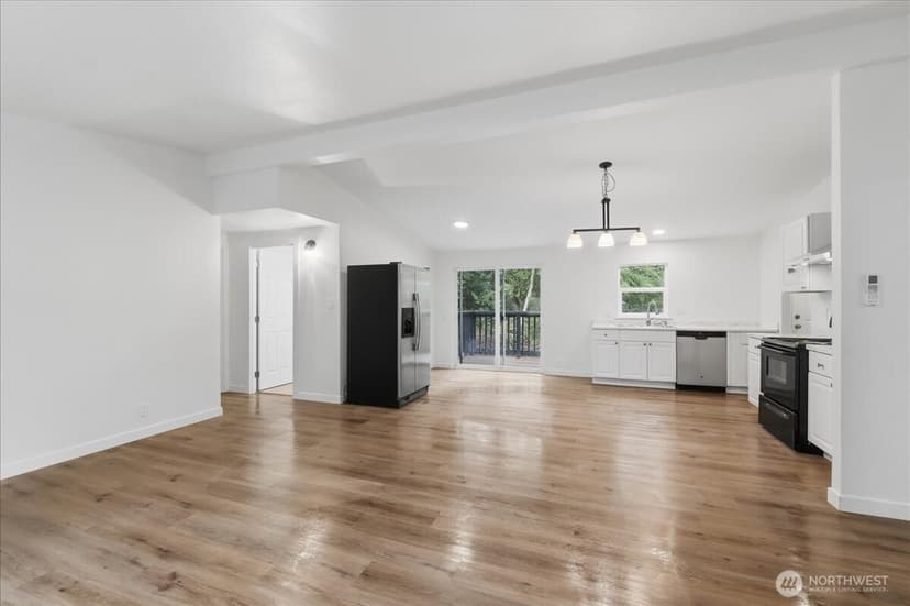 Property photo for 13909 135th Street Ct NW, Gig Harbor photo 3