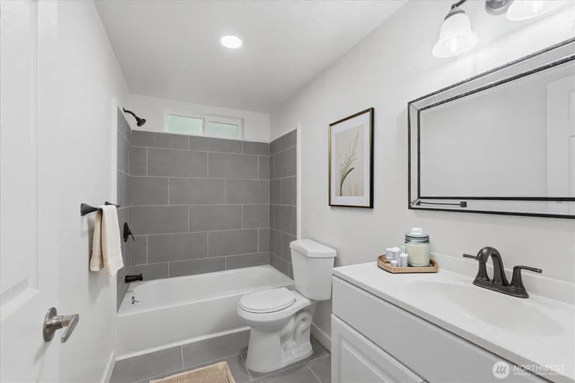 Property photo for 13909 135th Street Ct NW, Gig Harbor photo 12