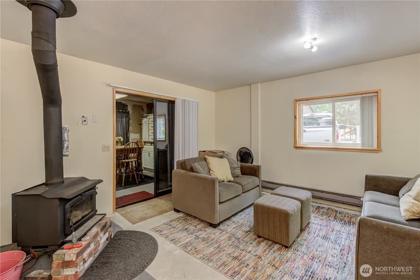 Property photo for 570 Sweetbriar Lane, Leavenworth photo 24