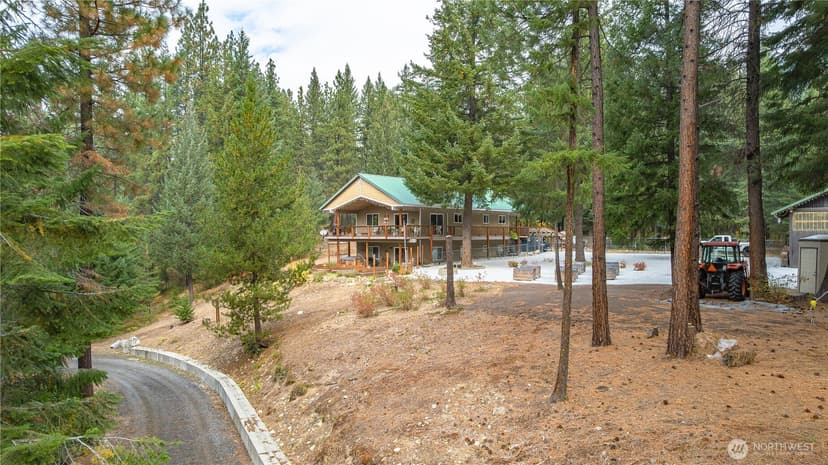 Property photo for 570 Sweetbriar Lane, Leavenworth photo 3