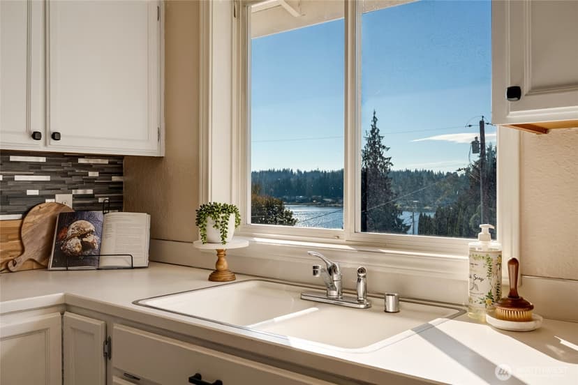 Property photo for 4230 174th Place NW, Stanwood photo 14