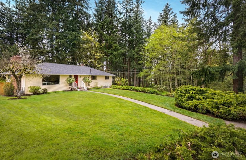 Property photo for 5402 West Drive, Everett photo 27