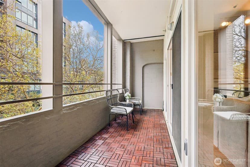 Property photo for 526 1st Avenue S #405, Seattle photo 30