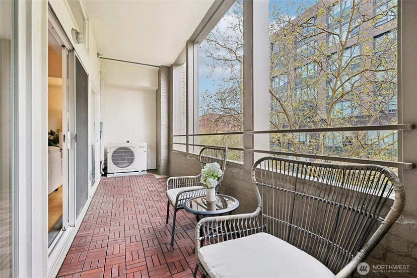 Property photo for 526 1st Avenue S #405, Seattle photo 31