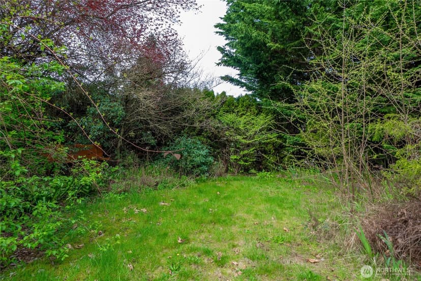Property photo for 11102 80th Avenue E, Puyallup photo 32